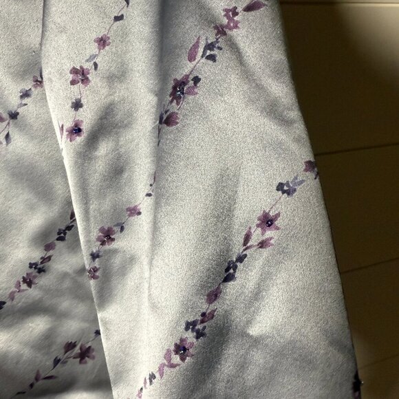 Due per Due Collection Vintage 100% Silk Blouse Size 8 Blue Gray with Purple - Picture 8 of 9